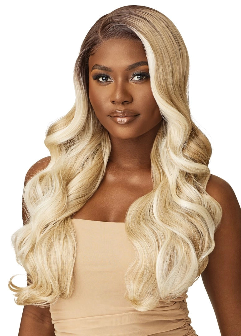 Outre Synthetic Sleek Lay Part HD Transparent Lace Front Wig