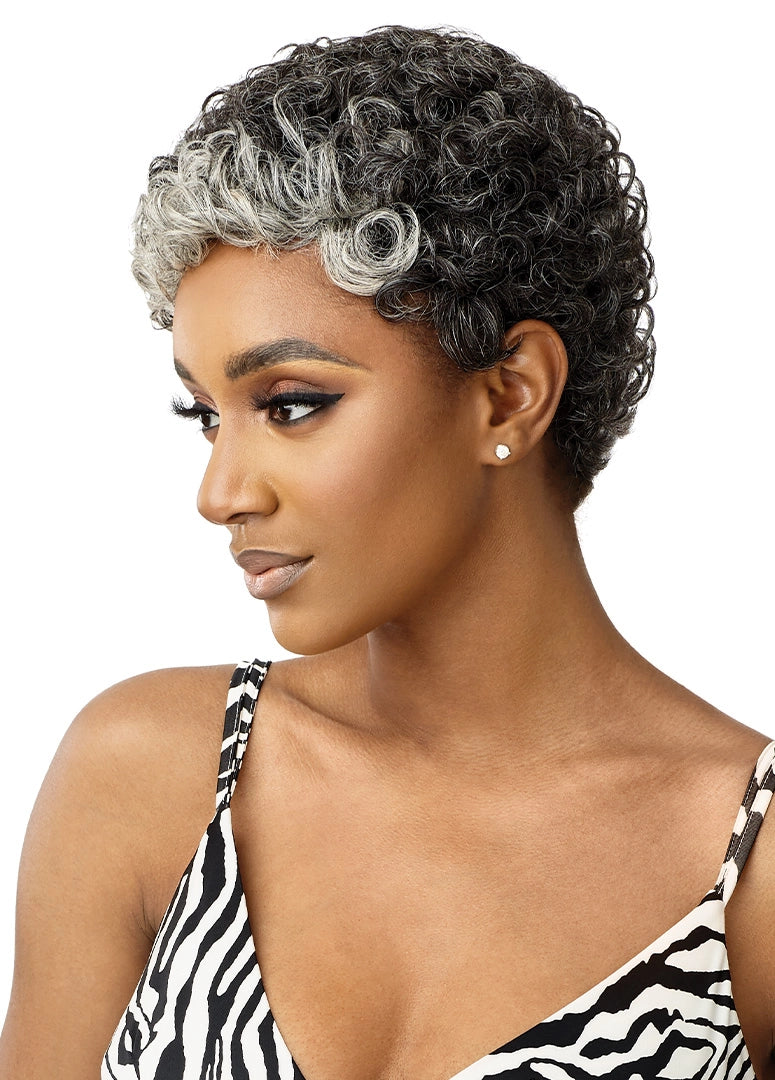 Outre Fab&Fly™ Gray Glamour 100% Unprocessed Human Hair Wig HH-DINA - Elevate Styles