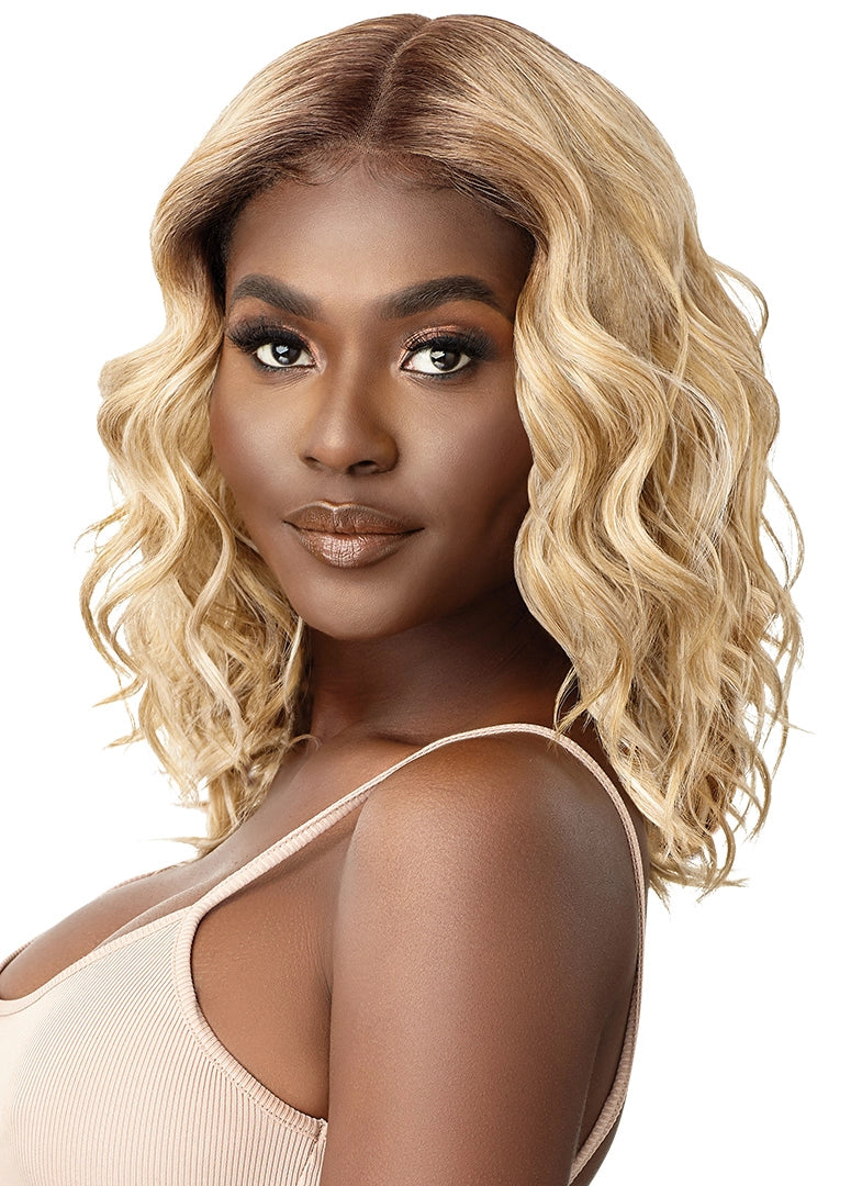 Outre Premium Synthetic Lace Front Deluxe Wig Dilan - Elevate Styles