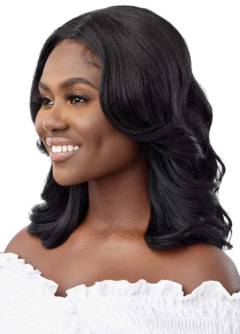 Outre Synthetic Pre-Plucked HD Transparent Lace Front Wig Every 12 QLEWE12