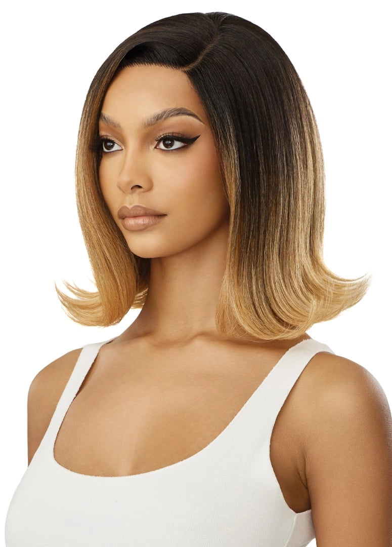 Outre Synthetic Glueless HD Transparent Lace Front Wig Carmel - Elevate Styles