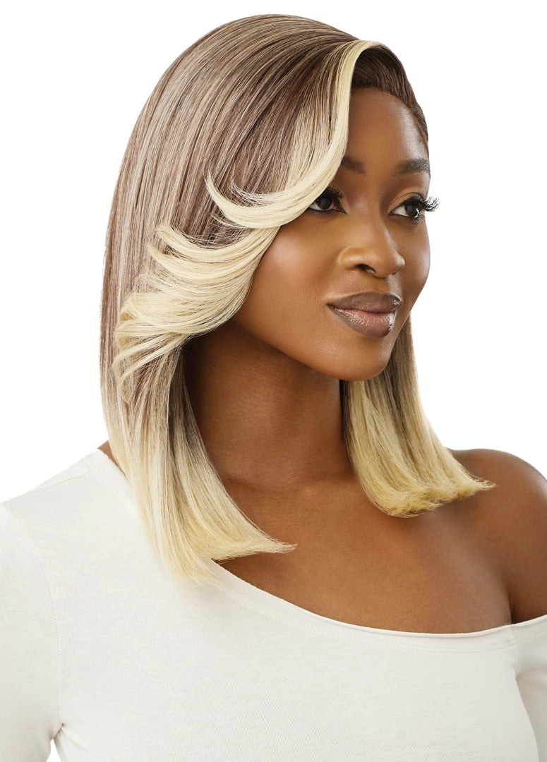 Outre Synthetic Glueless HD Transparent Lace Front Wig Ellis