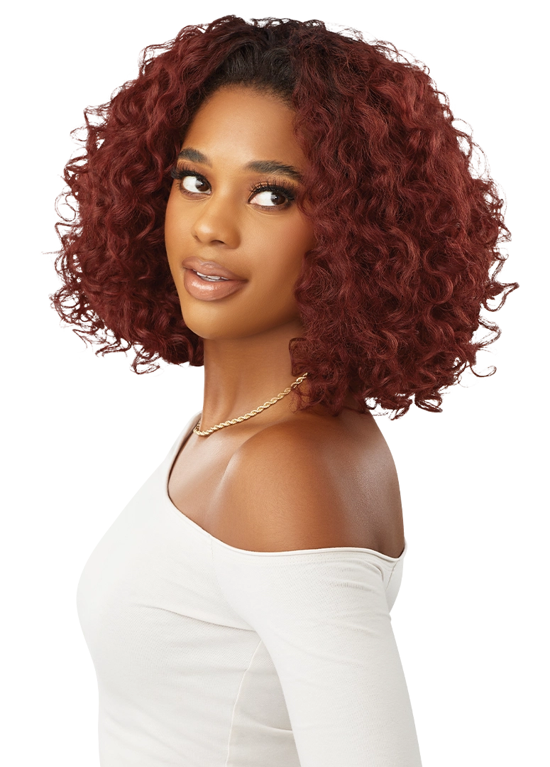 Outre QuickWeave Half Wig Robbie