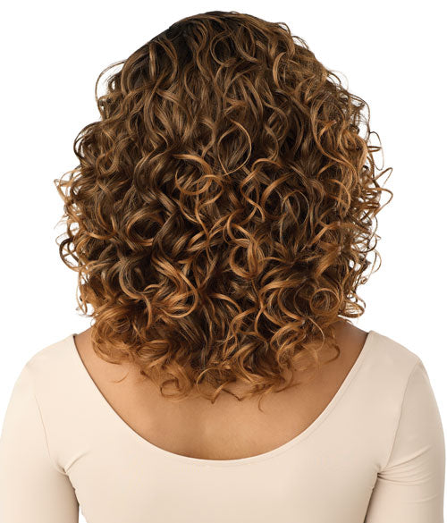 Outre Quick Weave Half Wig Tania QSTNA