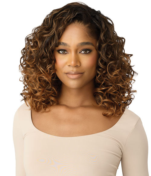 Outre Quick Weave Half Wig Tania QSTNA