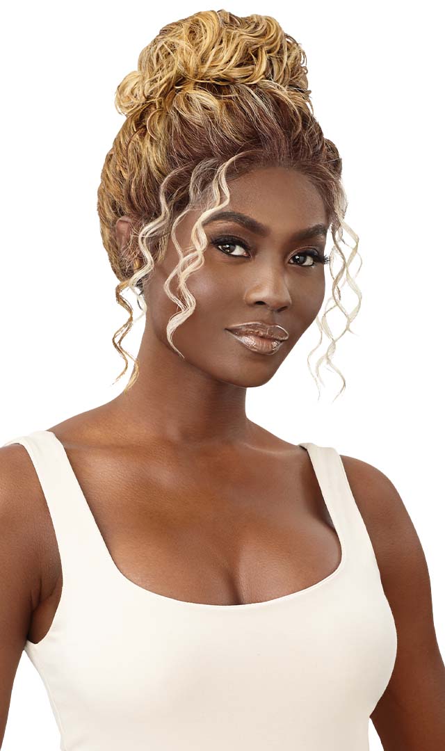 Outre 360 Frontal Lace 13"x 6"  HD Transparent Lace Front Wig Andreina - Elevate Styles